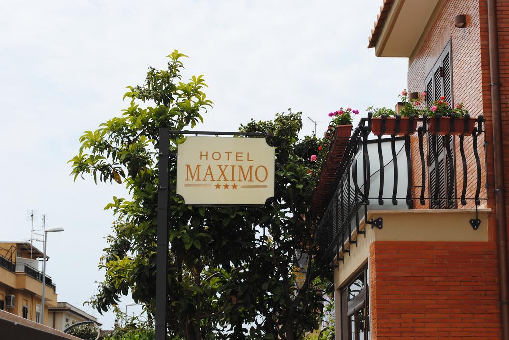 Hotel Maximo Рим Екстер'єр фото